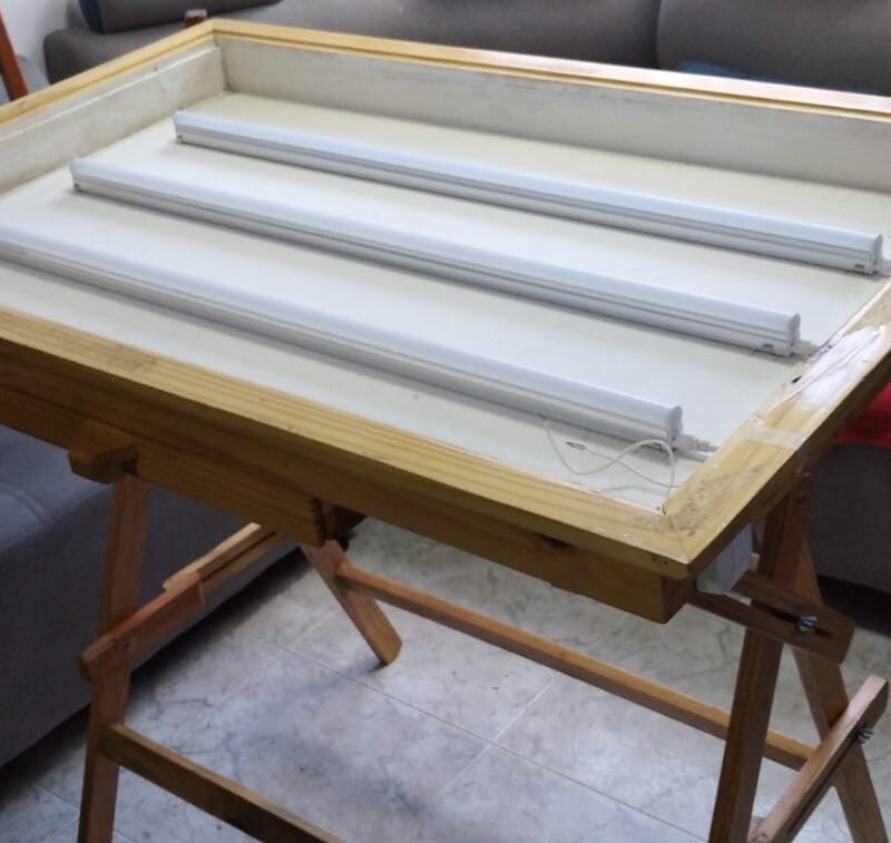 Mesa de dibujo técnico profesional